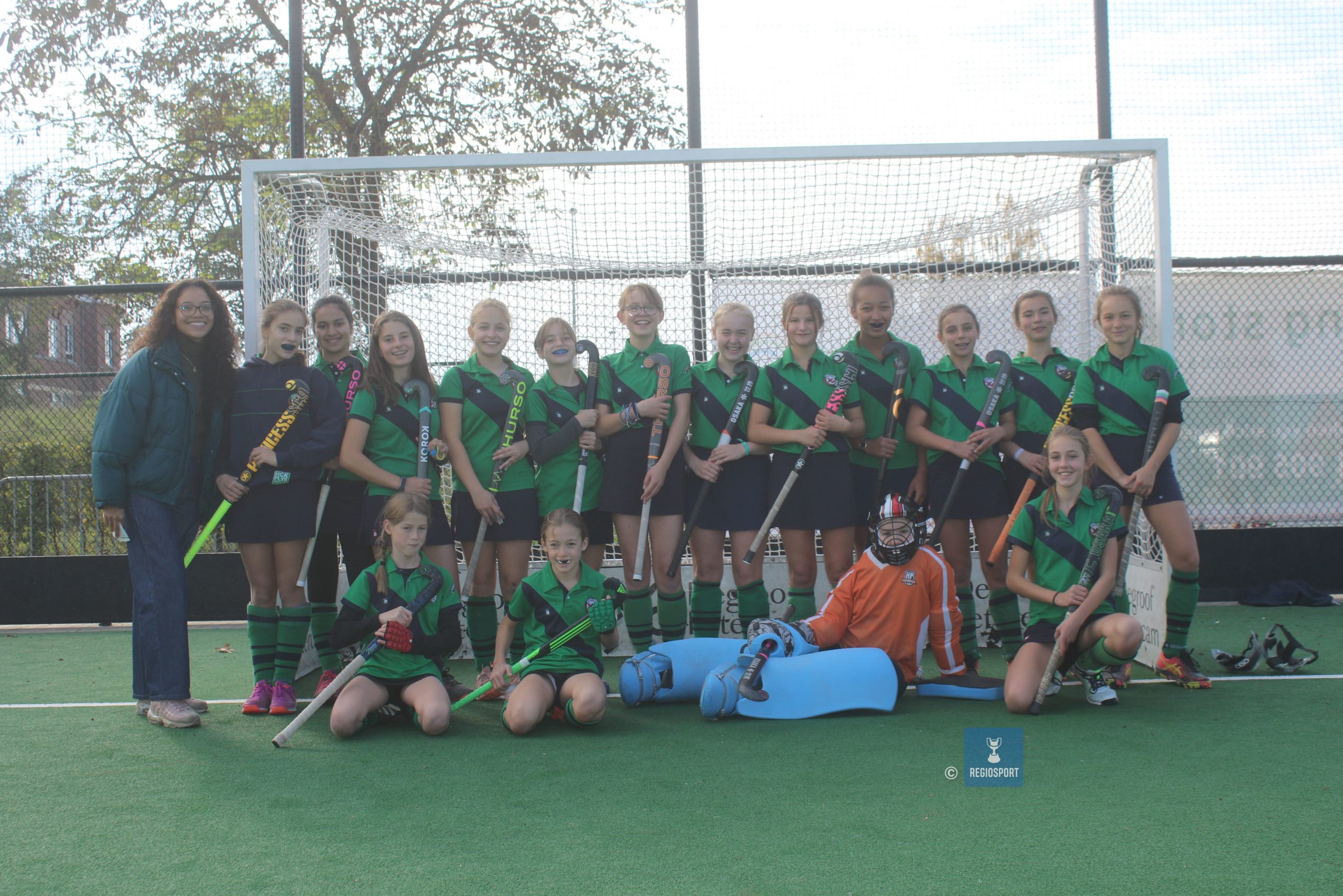 U14 girls Ixelles wonnen hun voorlopig laatste competitiematch