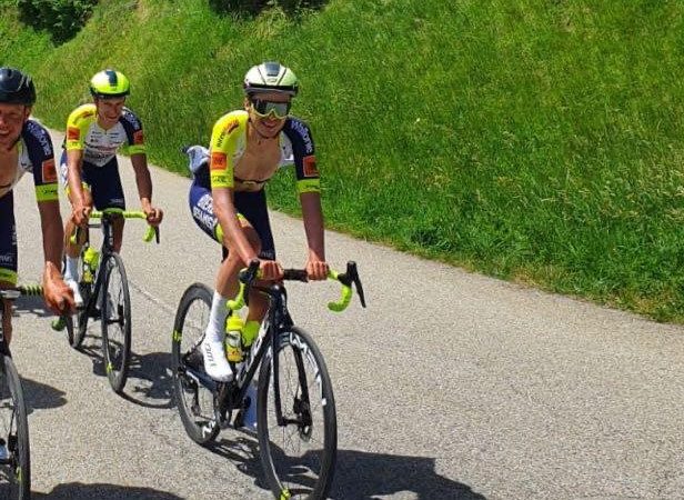 Kobe Goossens debuteert in de Tour de France en droomt van Alpe d’Huez