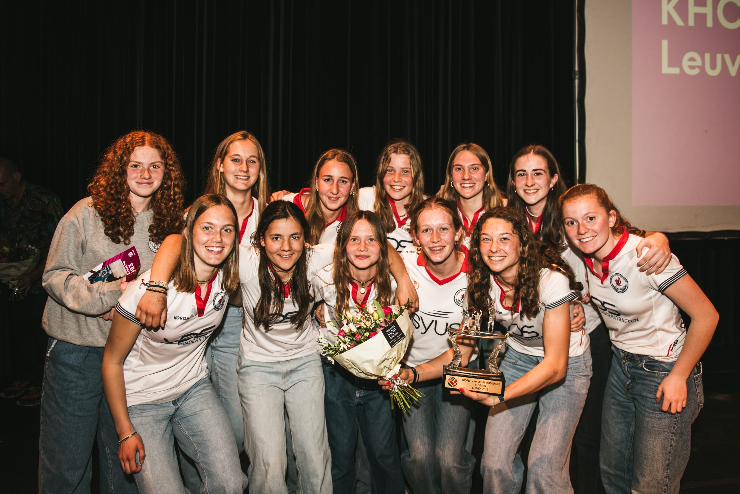 Sportverdienste bij de ploegen: de U16 girls van KHC Leuven