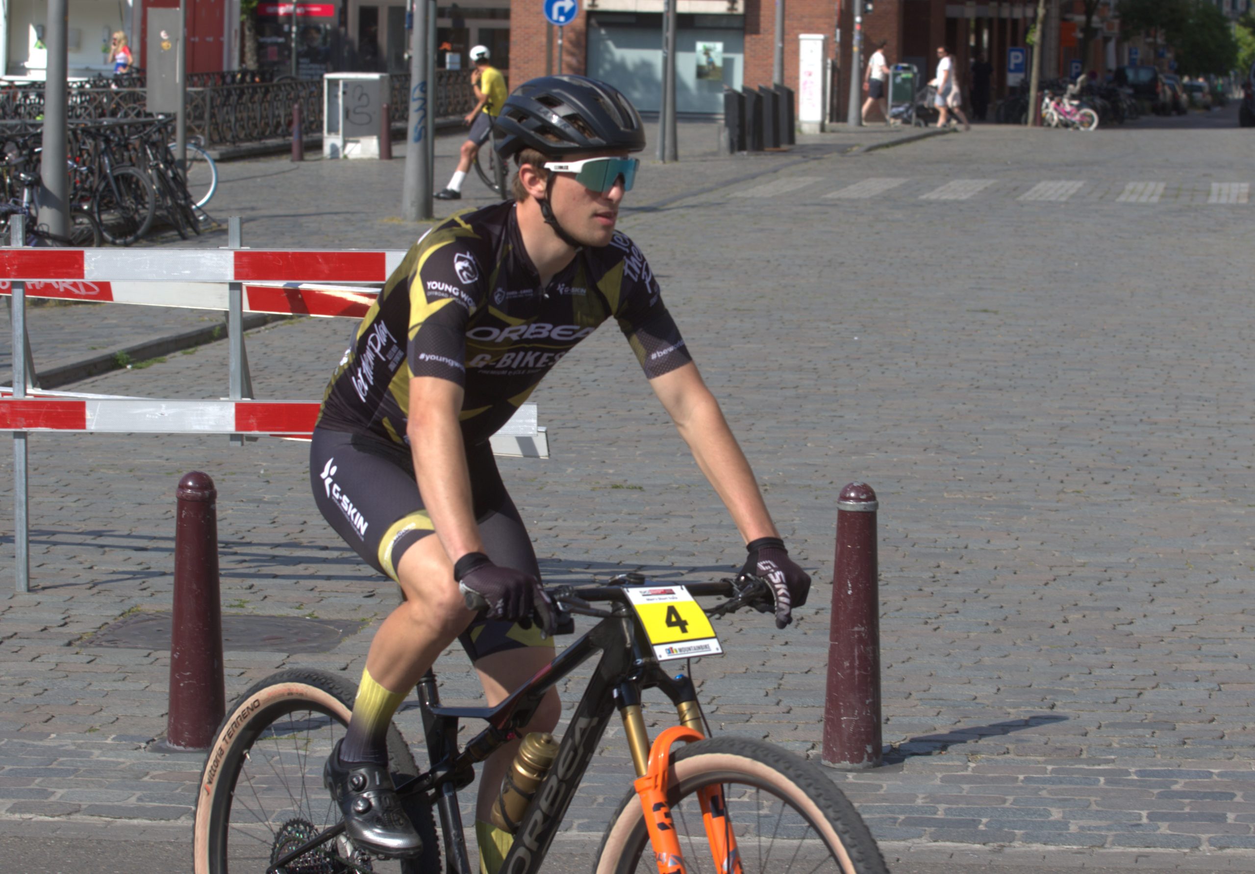 Jarne Vandersteen scoort UCI-punten in de 3 Nations MTB Cup