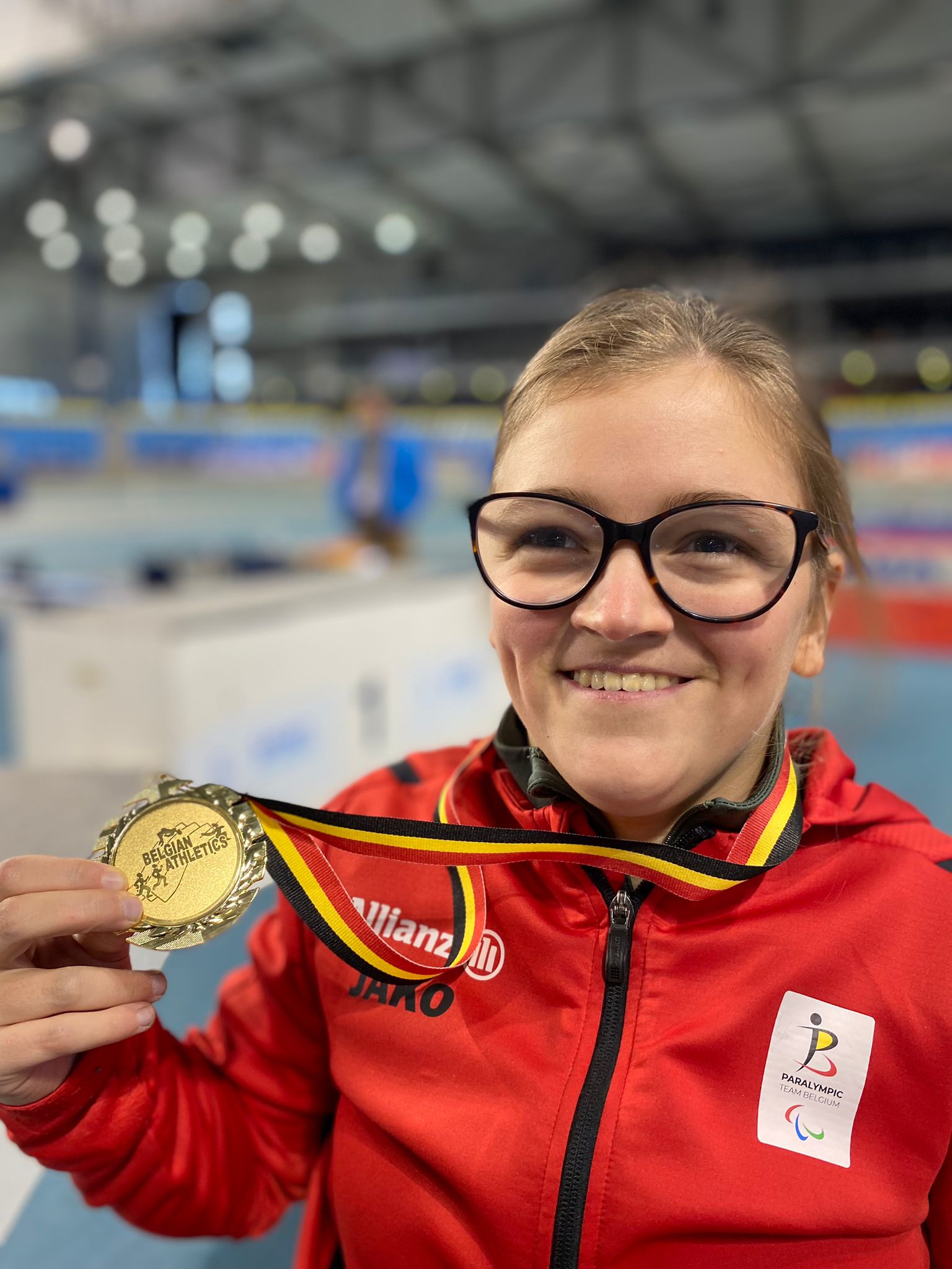 Wheelster Cécile Goens (20) won goud op het Belgische Kampioenschap indoor atletiek in Gent