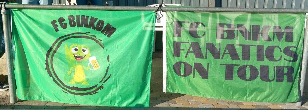 De fans van FC Binkom waren op post