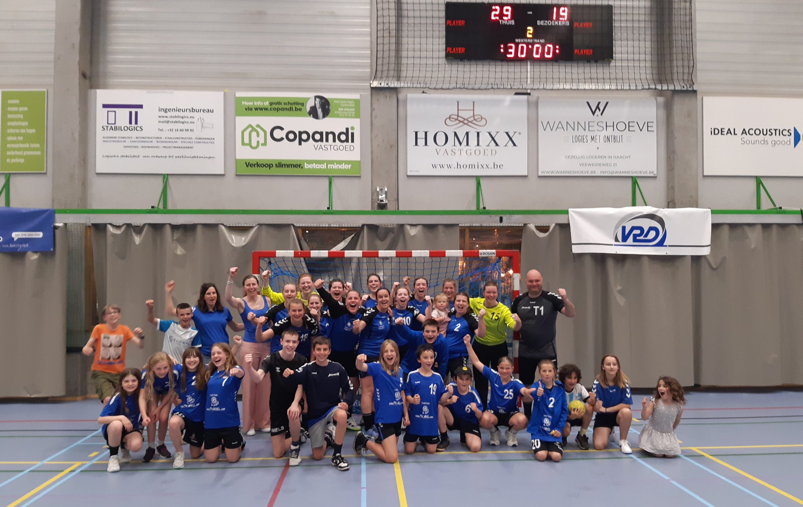 Handbaldames AtomiX Haacht kloppen titelfavoriet Eynatten-Raeren